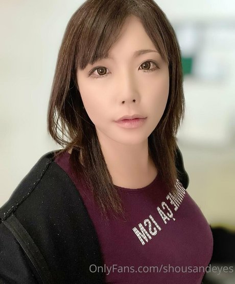 shousandeyes star du porno gratuite img