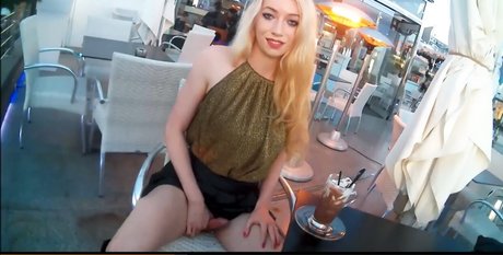 TS Jerkf actrice de grande qualité galerie