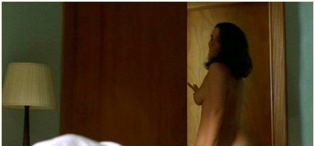 Keeley Hawes modèle sympa des photos