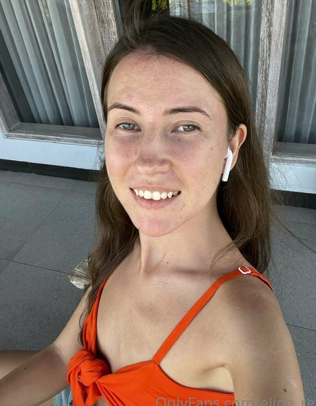 elina re star pornographique photos