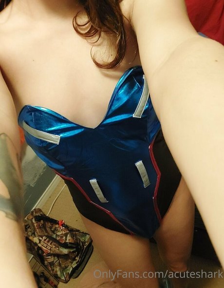 acuteshark actrice nue img