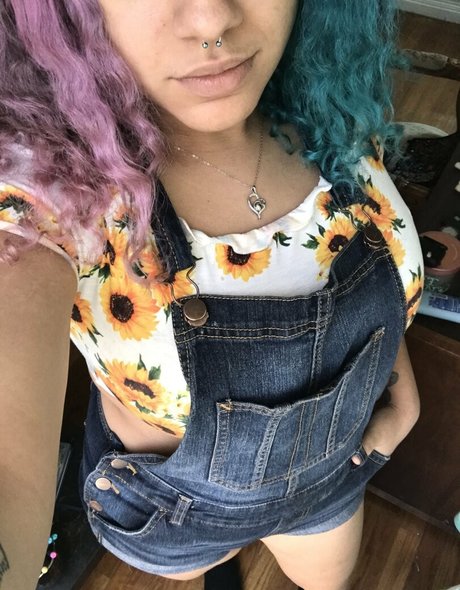 itselliemay actrice hd images