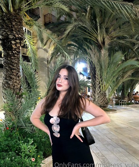 findomylia star du porno adulte photos