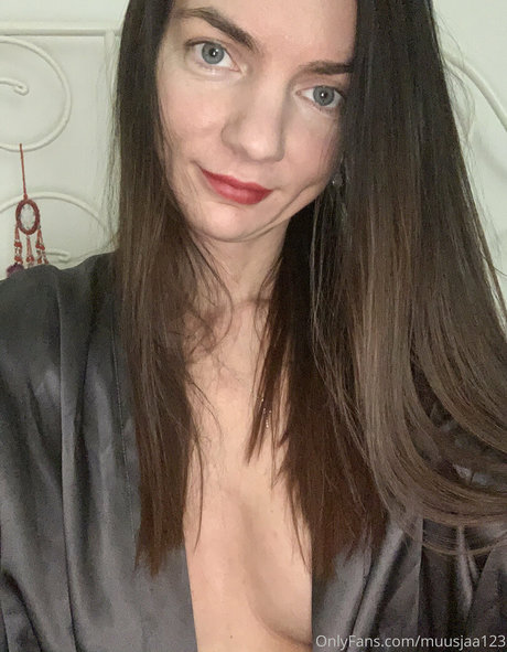 muusjaa123 art modèle galerie