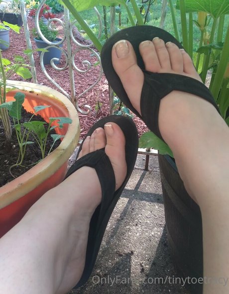 tinytoetracy modèle magnifique photos