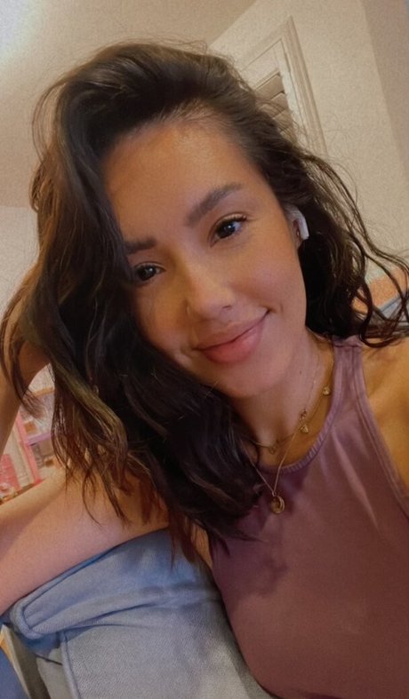 All Bella nus star du porno galerie