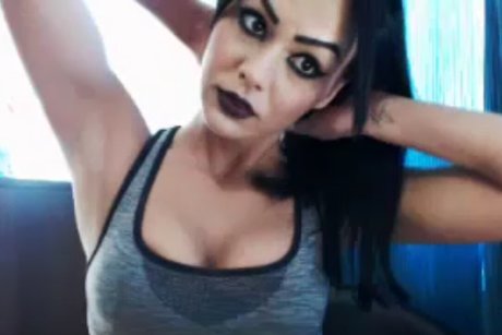 Alessyanadine étoile nue photo