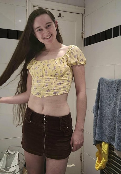 ff1nnl3y star pornographique image