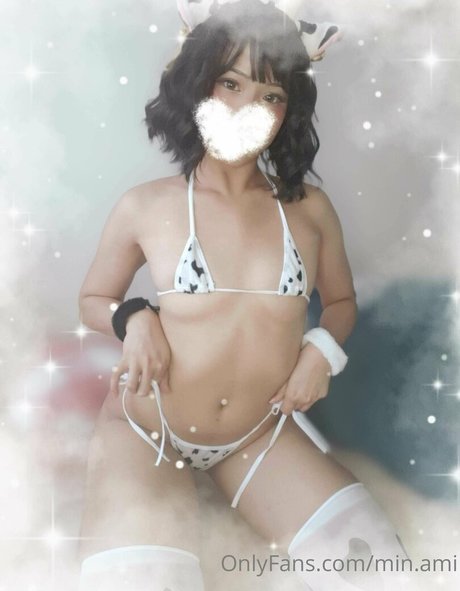 min ami actrice sexy images