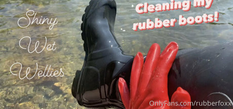 rubberfoxx actrice exclusive image