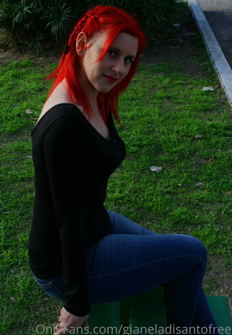 gianeladisantofree belle actrice photo