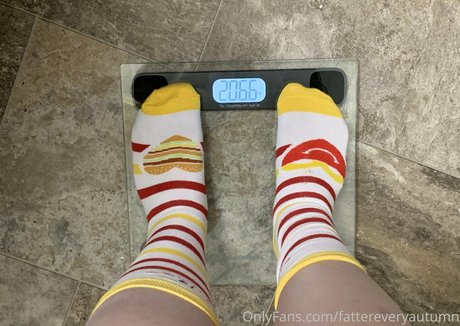 fattereveryautumnfree star érotique img