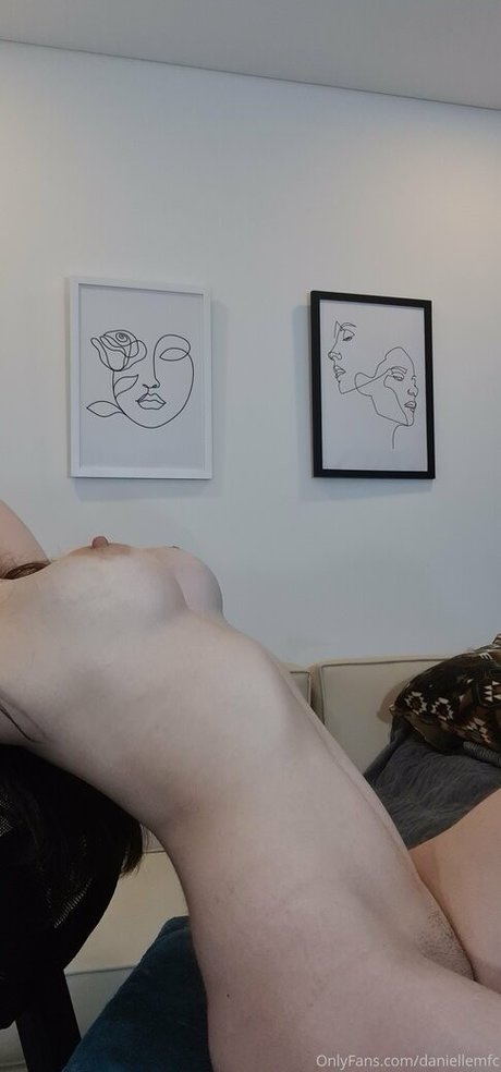 cuteedanimay actrice érotique galeries