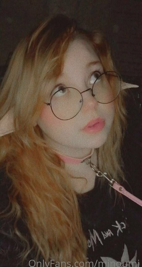 minoumi beau modèle archive