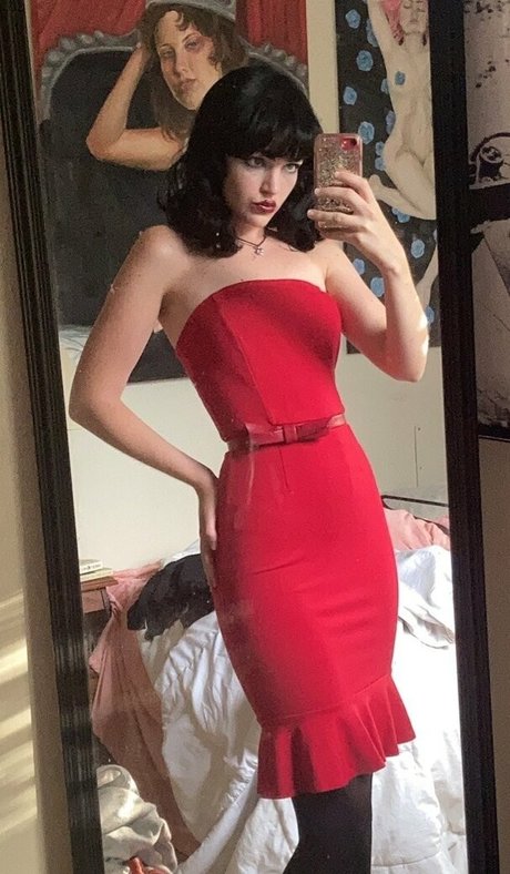 sithbitch étoile nue collection