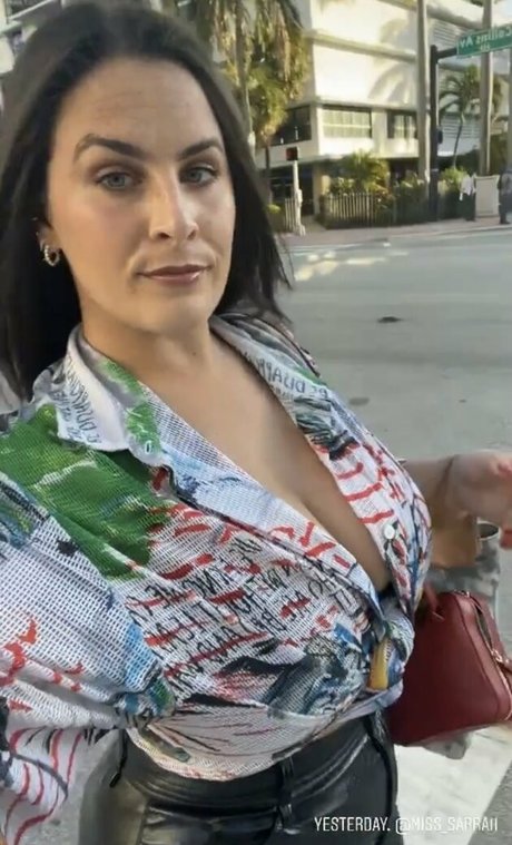 youcancallmelt jolie star du porno galeries