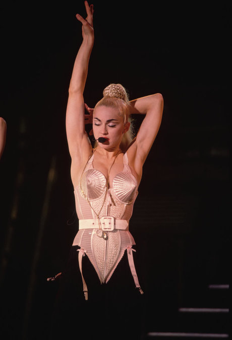 Madonna modèle de haute qualité des photos