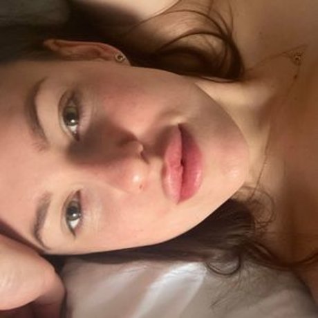 fans avec les yeux bandés art exclusif images