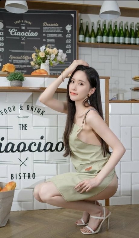 Vanessa Only4567 modèle de sexe image