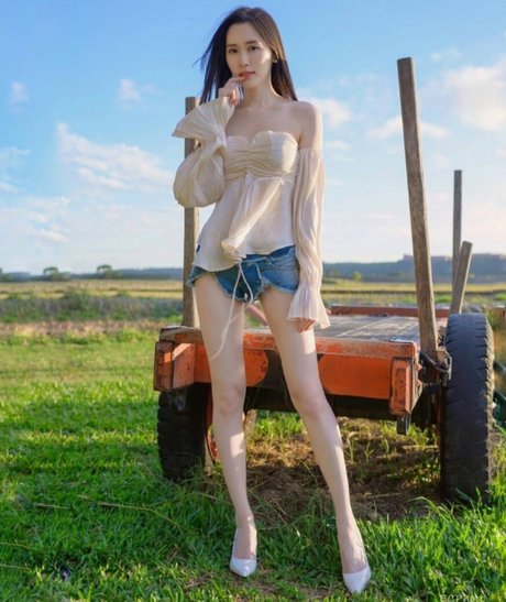 Vanessa Only4567 modèle xxx galerie