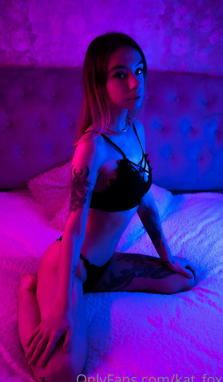 kat fox modèle sympa archive