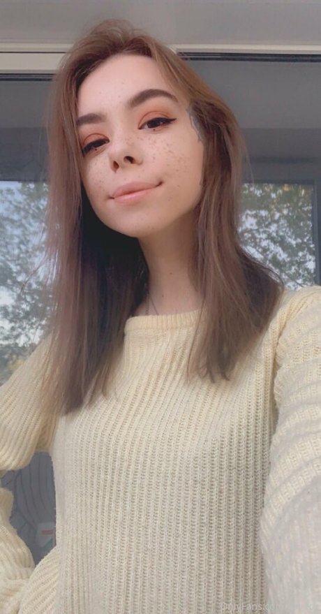 kat fox mannequin photos