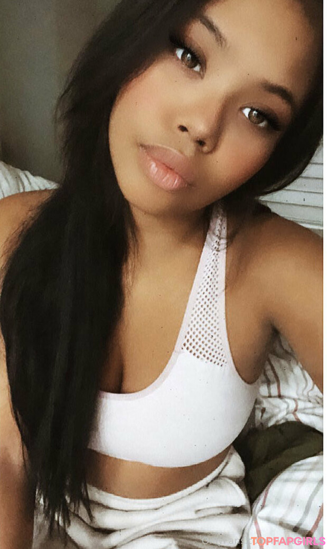 nianaccixxx modèle porno images