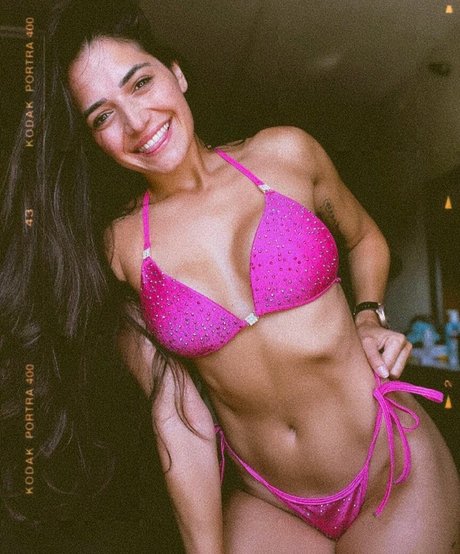 Annabel DaSilva star pornographique img