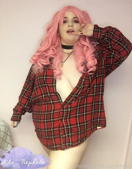 lila nephele haut de star du porno image