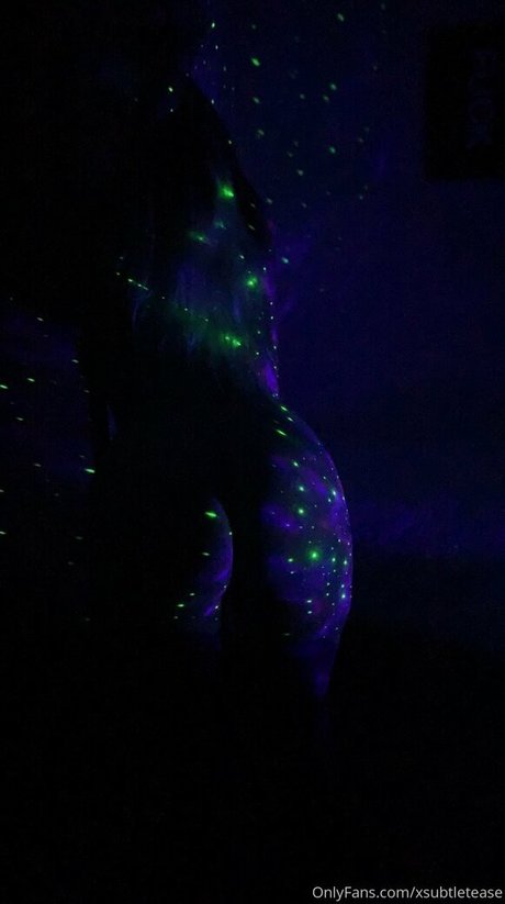 xsubtletease actrice sexy archive