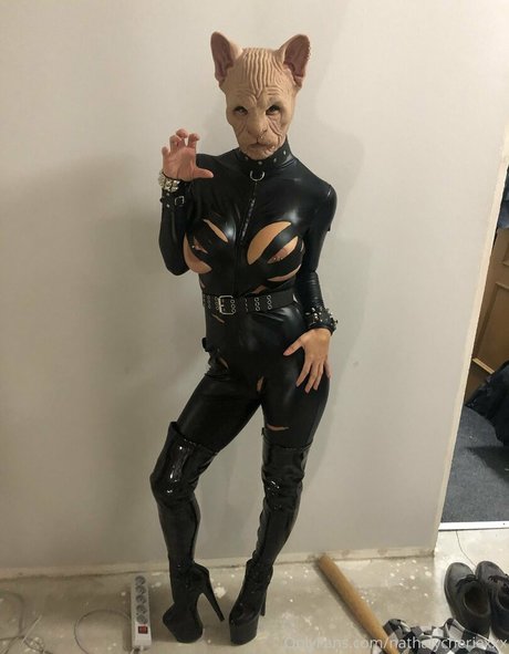Nathalycheriexxx modèle chaud photo