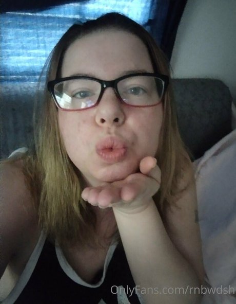 rnbwdsh star du porno parfaite img