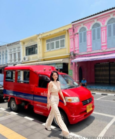 fans gothiques asiatiques uniquement chaud belle photo