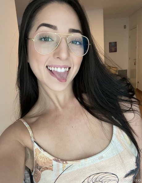 lismodelxxx nus de stars du porno image