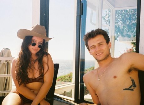 Gideon Adlon star du porno chaud collection