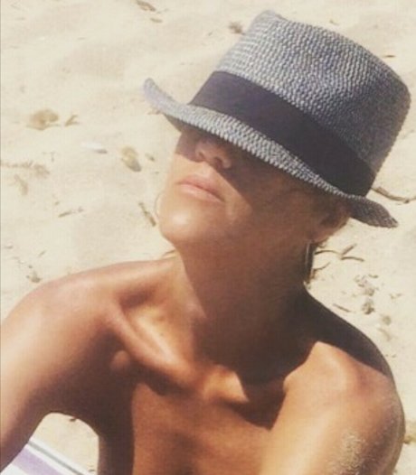 Dimitra Charilaou star du porno belle galeries