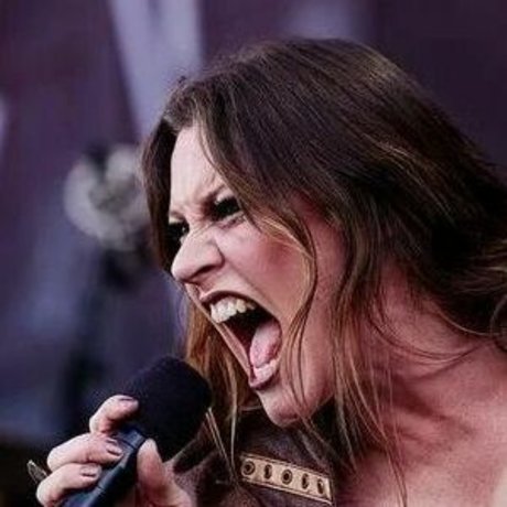 Floor Jansen belle actrice img