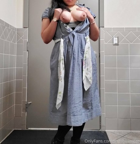 Missblissrose modèle pornographique collection