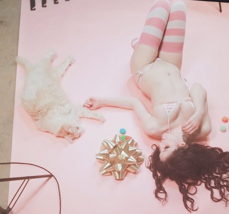 Tina Kinz star du porno sympa images