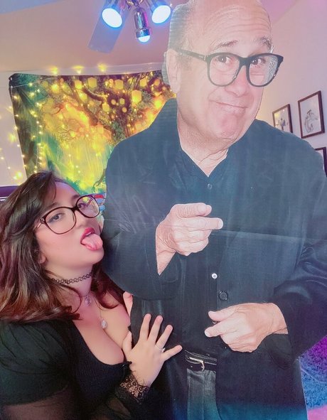 Nikki Geeks star érotique archive