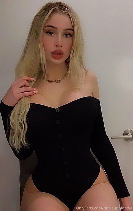 Dressupblondie actrice artistique des photos