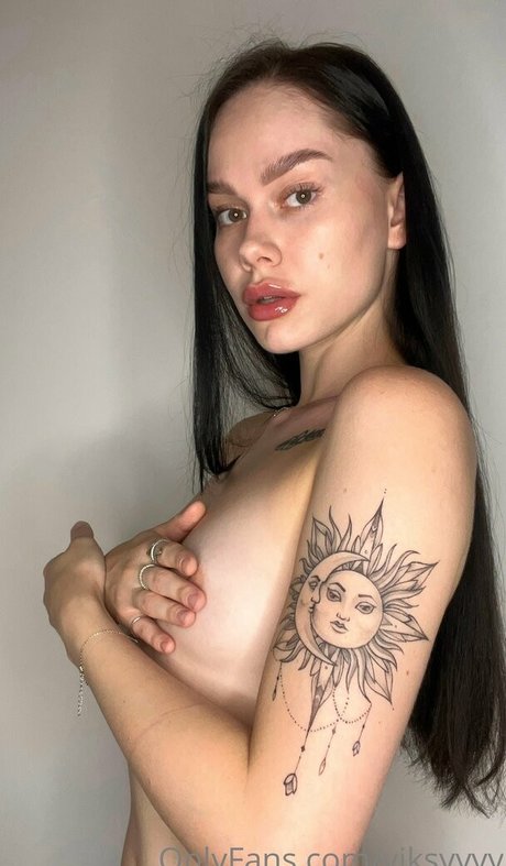 viksyyyy jolie star du porno galerie