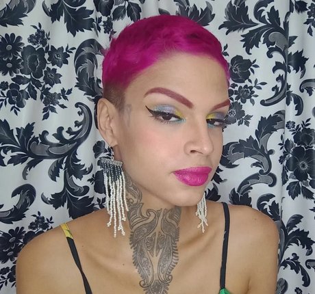 Sophia Fantinato art de star du porno galeries