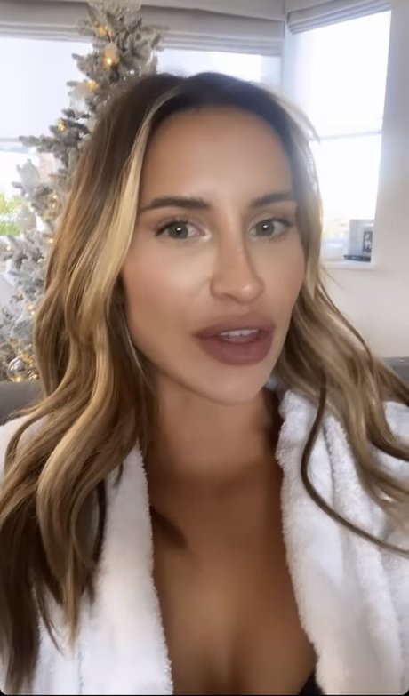 Ferne McCann étoile adulte collection