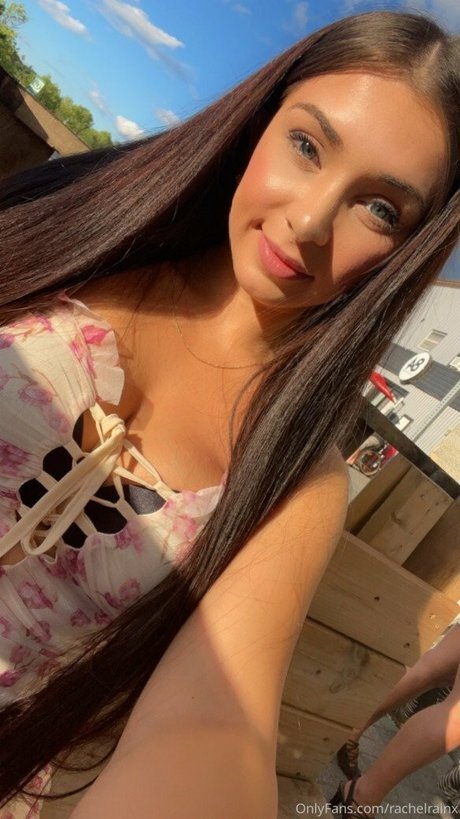 Rachel Rainx modèle chaud photo