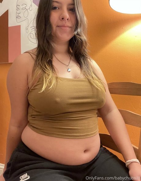 babychubs21 modèle érotique photos