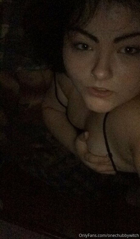 onechubbywitch star du porno sexy image