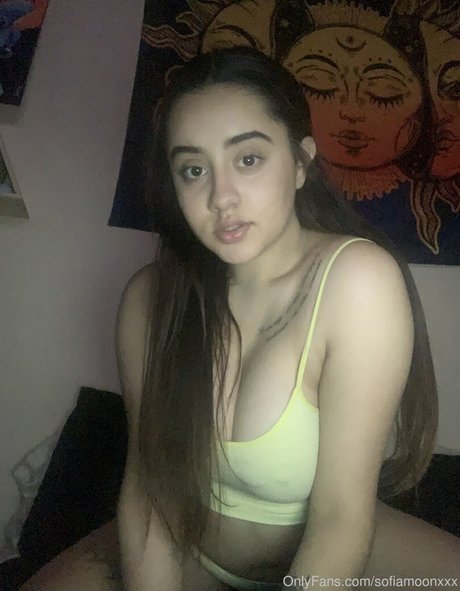 sofiamoonxxx beau modèle img