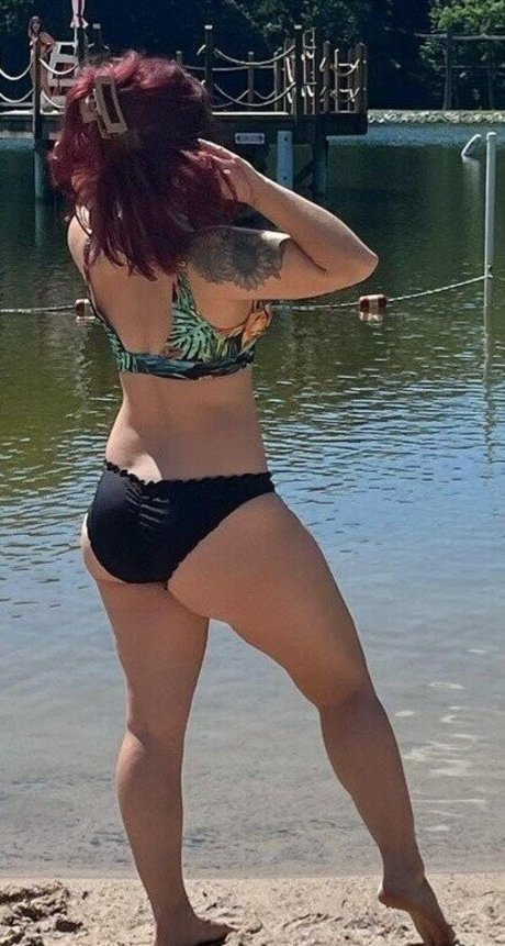 Pockets4bees actrice libre galeries