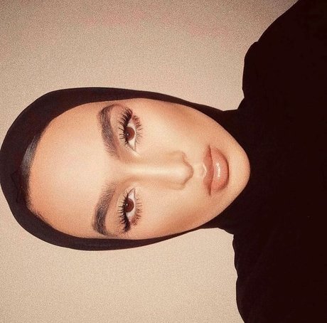 Omaima Benamre étoile sympa image